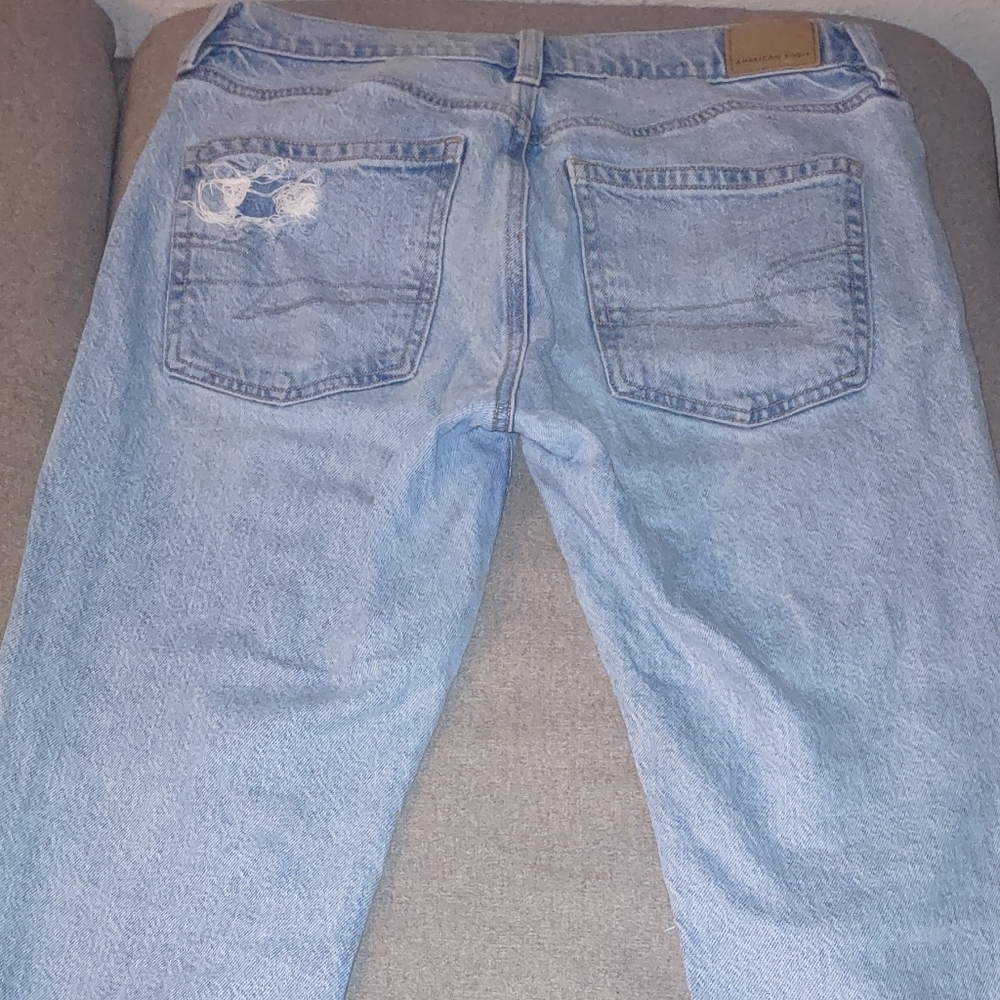 American Eagle Ripped Jeans - Picture 5 of 9
